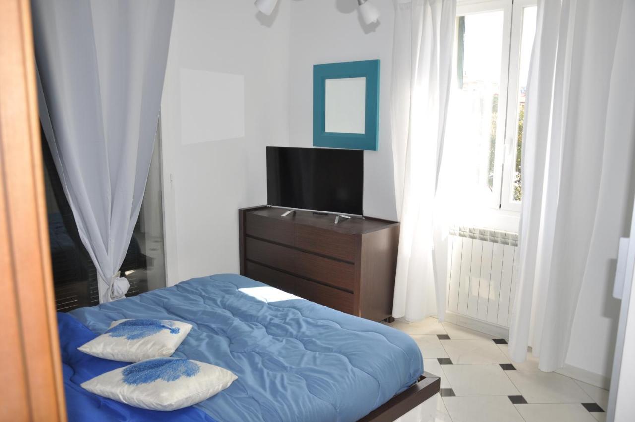 Appartamento Villa Rita A 100 M Dal Mare! Vallecrosia Bagian luar foto