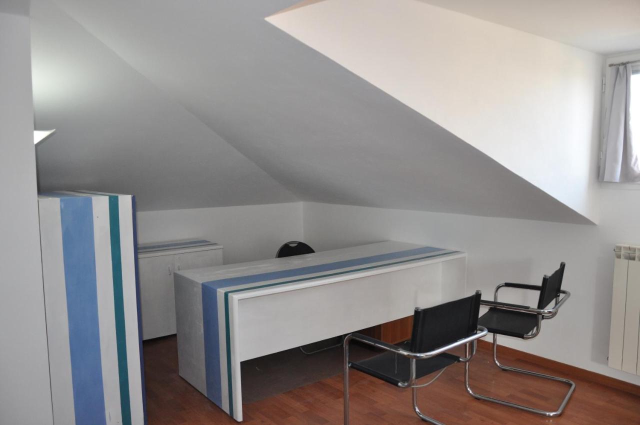 Appartamento Villa Rita A 100 M Dal Mare! Vallecrosia Bagian luar foto